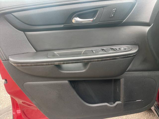 used 2014 GMC Acadia car, priced at $10,900