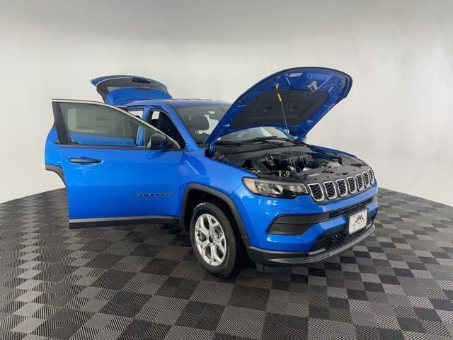 new 2025 Jeep Compass car, priced at $25,500