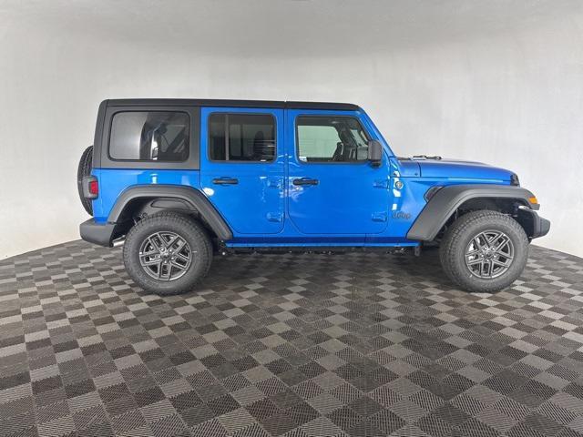 new 2025 Jeep Wrangler car, priced at $43,299