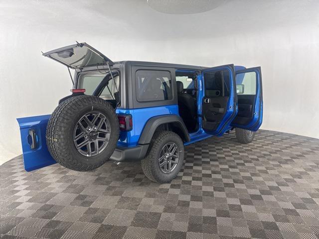 new 2025 Jeep Wrangler car, priced at $43,299