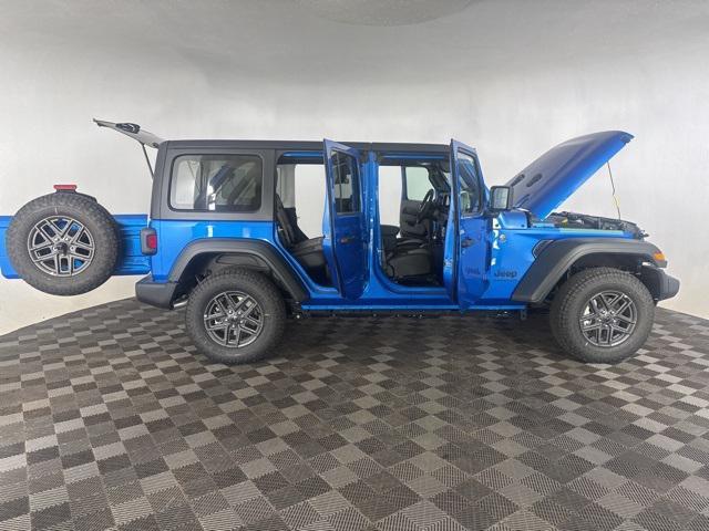 new 2025 Jeep Wrangler car, priced at $43,299