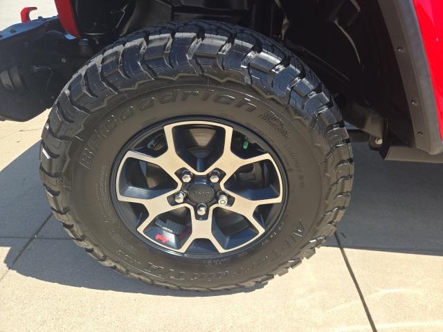 used 2019 Jeep Wrangler car, priced at $28,000