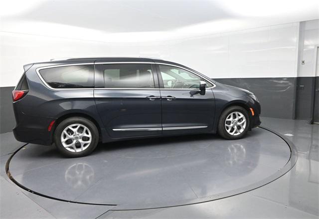 used 2020 Chrysler Pacifica car, priced at $23,000