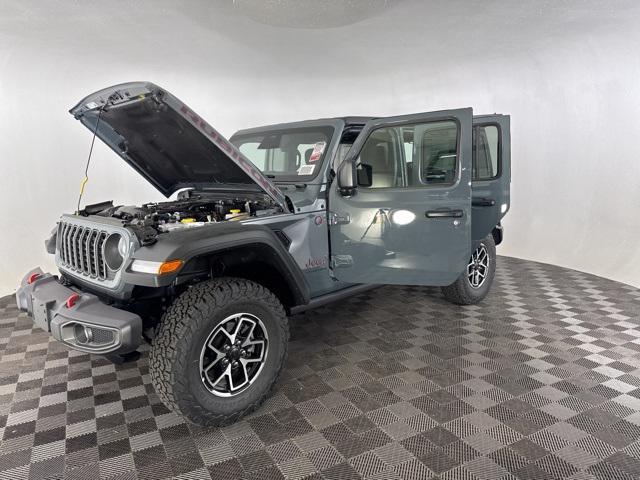 new 2025 Jeep Wrangler car, priced at $49,837