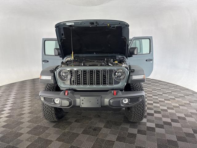 new 2025 Jeep Wrangler car, priced at $49,837