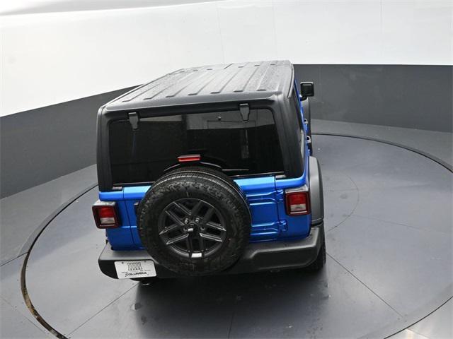 new 2025 Jeep Wrangler car, priced at $40,500