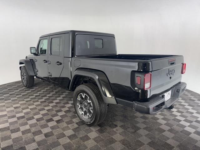 new 2025 Jeep Gladiator car, priced at $47,500