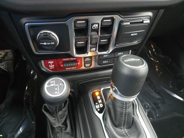 new 2025 Jeep Gladiator car, priced at $46,136