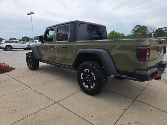 new 2025 Jeep Gladiator car, priced at $46,136