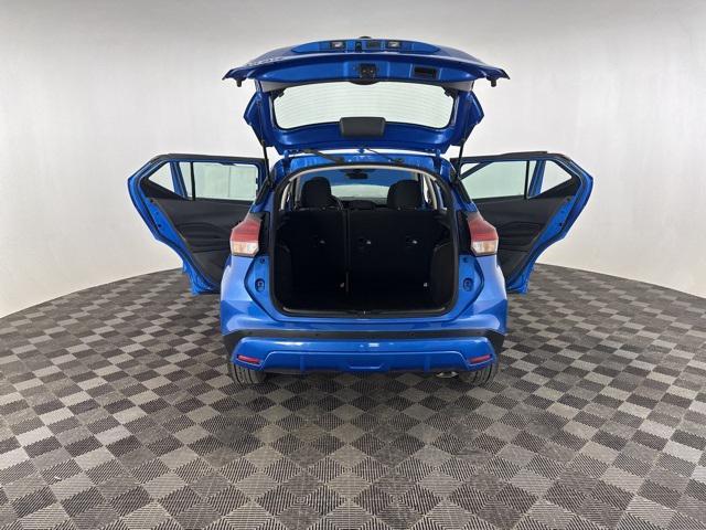 used 2021 Nissan Kicks car