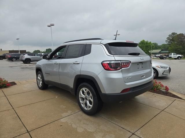 new 2025 Jeep Compass car, priced at $27,923
