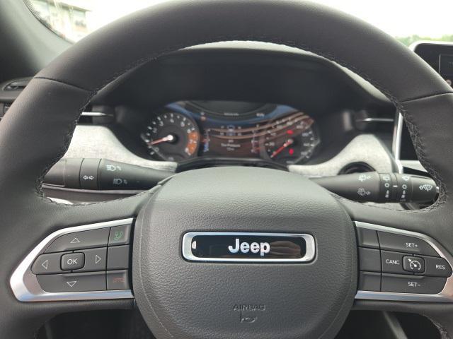 new 2025 Jeep Compass car, priced at $27,923