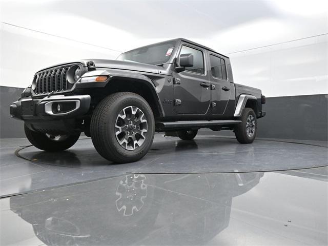 new 2025 Jeep Gladiator car, priced at $47,450