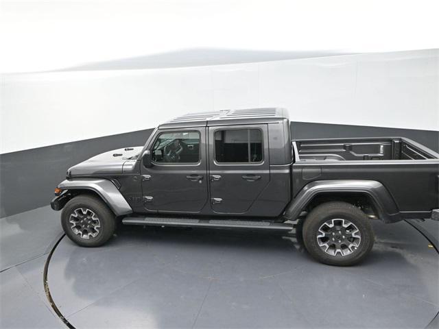new 2025 Jeep Gladiator car, priced at $47,450