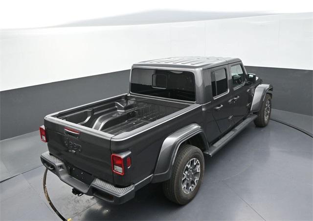 new 2025 Jeep Gladiator car, priced at $47,450