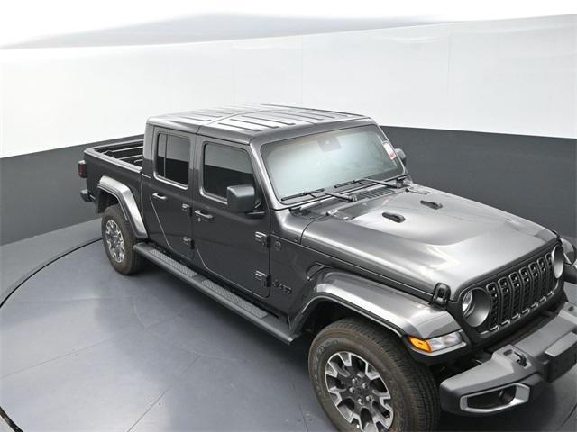 new 2025 Jeep Gladiator car, priced at $47,450
