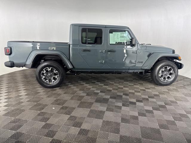 new 2025 Jeep Gladiator car, priced at $47,250
