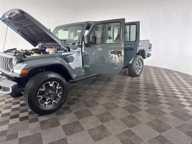 new 2025 Jeep Gladiator car, priced at $47,250
