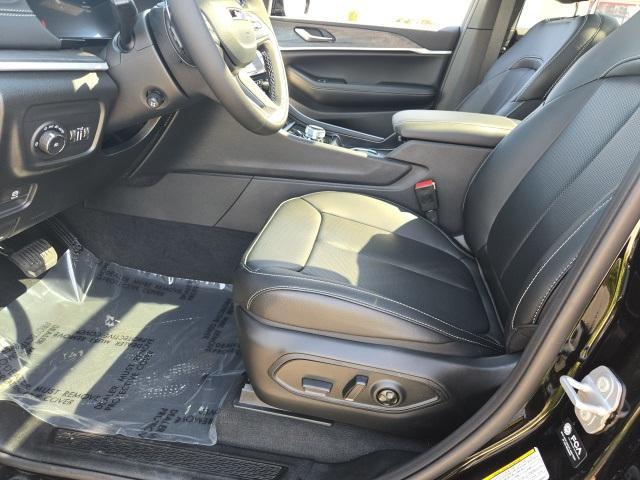 new 2025 Jeep Grand Cherokee L car, priced at $45,727