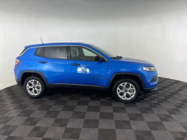 new 2025 Jeep Compass car, priced at $24,000