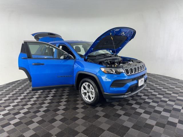 new 2025 Jeep Compass car, priced at $24,000