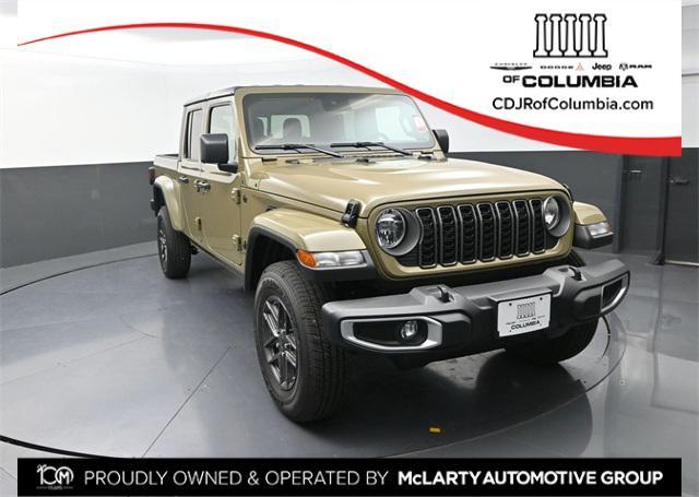 new 2025 Jeep Gladiator car, priced at $44,450