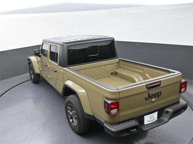 new 2025 Jeep Gladiator car, priced at $44,450