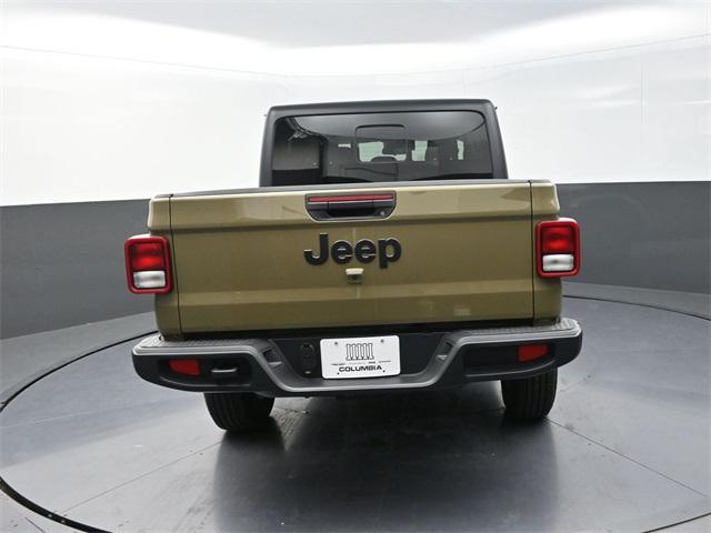 new 2025 Jeep Gladiator car, priced at $44,450