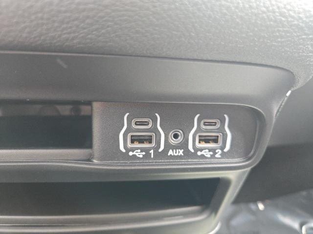 new 2025 Chrysler Pacifica car, priced at $40,321