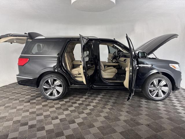 used 2019 Lincoln Navigator car, priced at $27,000