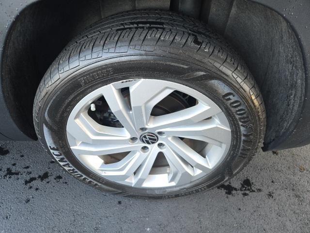 used 2023 Volkswagen Atlas car, priced at $31,500