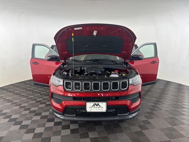 new 2025 Jeep Compass car, priced at $25,500