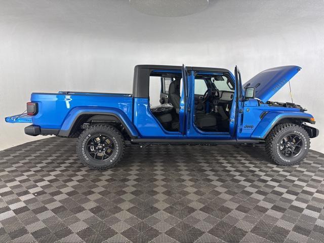 new 2025 Jeep Gladiator car, priced at $43,582