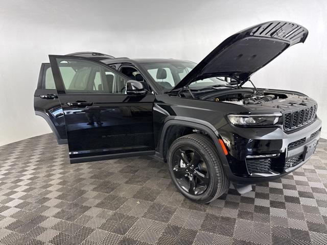 new 2025 Jeep Grand Cherokee L car, priced at $49,840