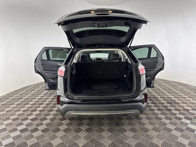 used 2024 Ford Edge car, priced at $27,500