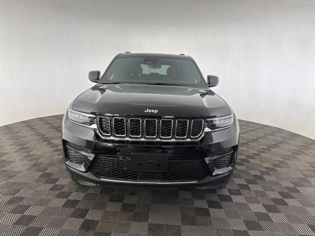 new 2025 Jeep Grand Cherokee car, priced at $38,663