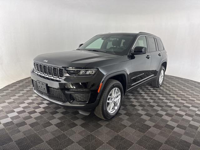 new 2025 Jeep Grand Cherokee car, priced at $38,663