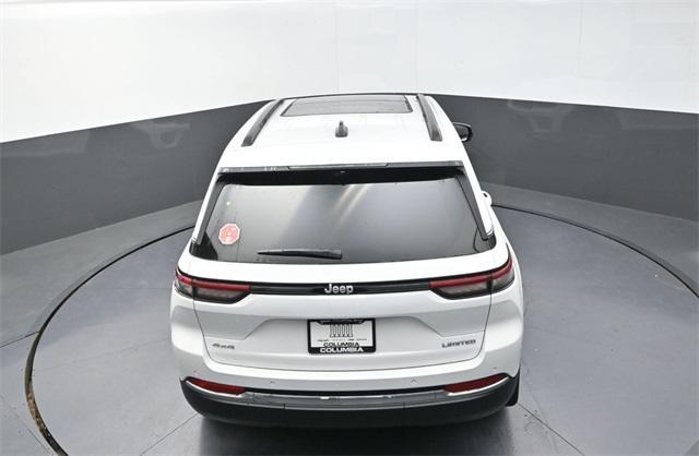 new 2025 Jeep Grand Cherokee car, priced at $44,750