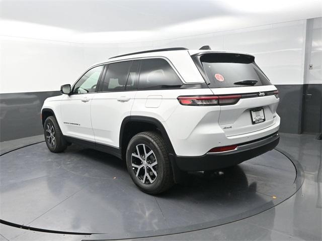 new 2025 Jeep Grand Cherokee car, priced at $44,750