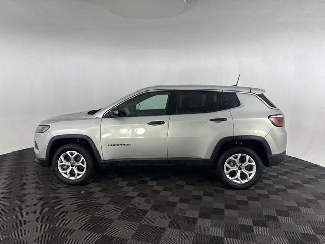 new 2025 Jeep Compass car, priced at $25,500