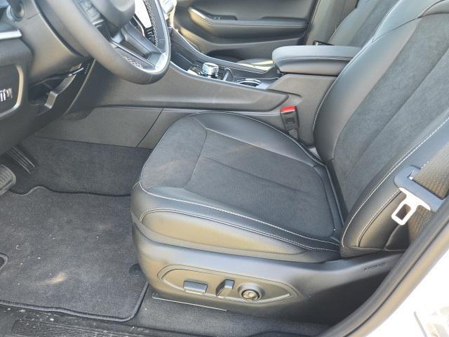 new 2025 Jeep Grand Cherokee L car, priced at $41,662
