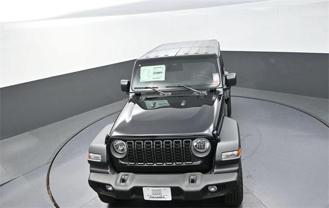 new 2025 Jeep Wrangler car, priced at $42,000
