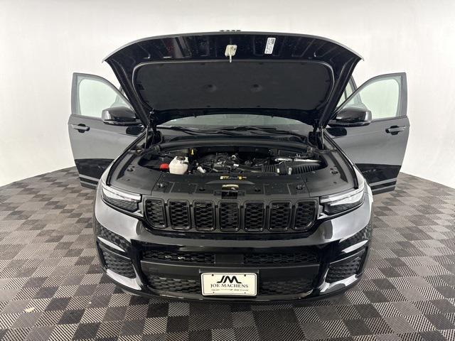 new 2025 Jeep Grand Cherokee L car, priced at $45,000