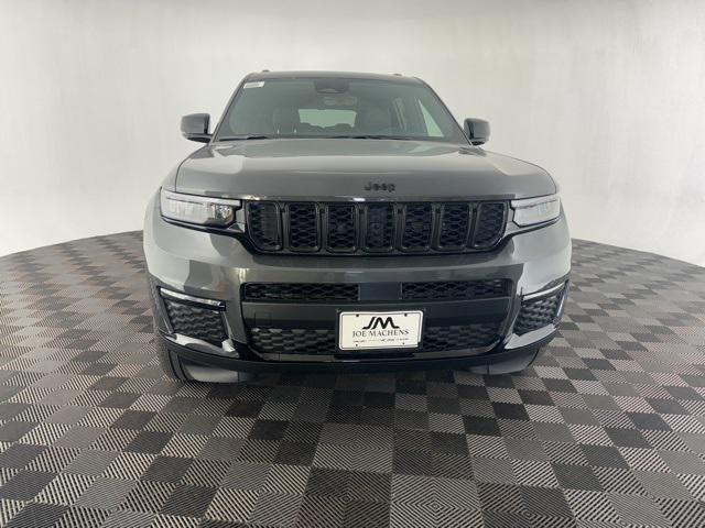 new 2025 Jeep Grand Cherokee L car, priced at $45,000