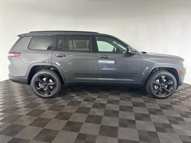 new 2025 Jeep Grand Cherokee L car, priced at $45,000