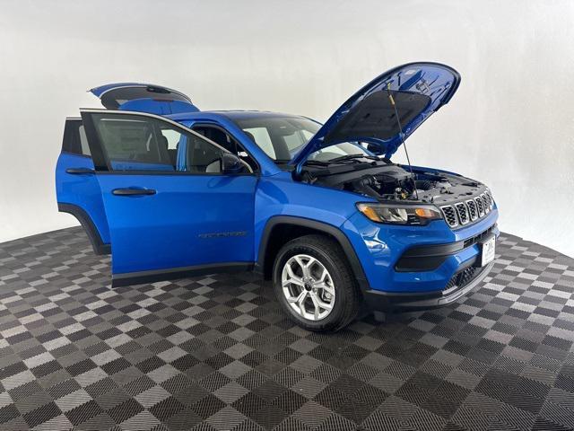 new 2025 Jeep Compass car, priced at $25,500