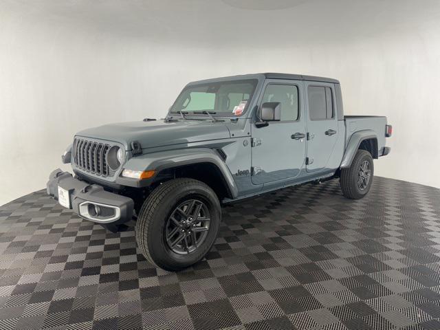 new 2024 Jeep Gladiator car, priced at $40,986