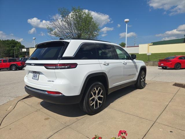 new 2025 Jeep Grand Cherokee car, priced at $46,638
