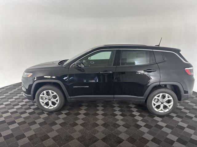 new 2025 Jeep Compass car, priced at $26,000