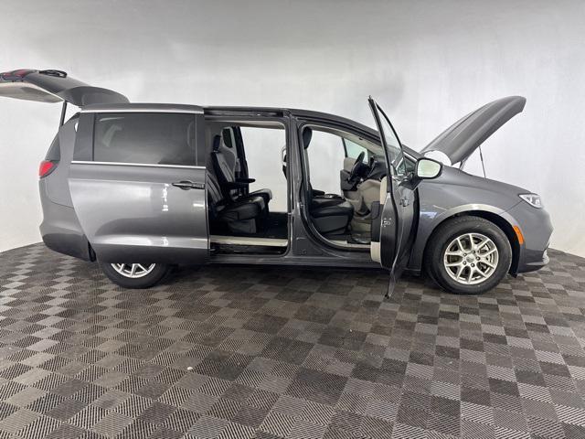 used 2023 Chrysler Pacifica car, priced at $23,500